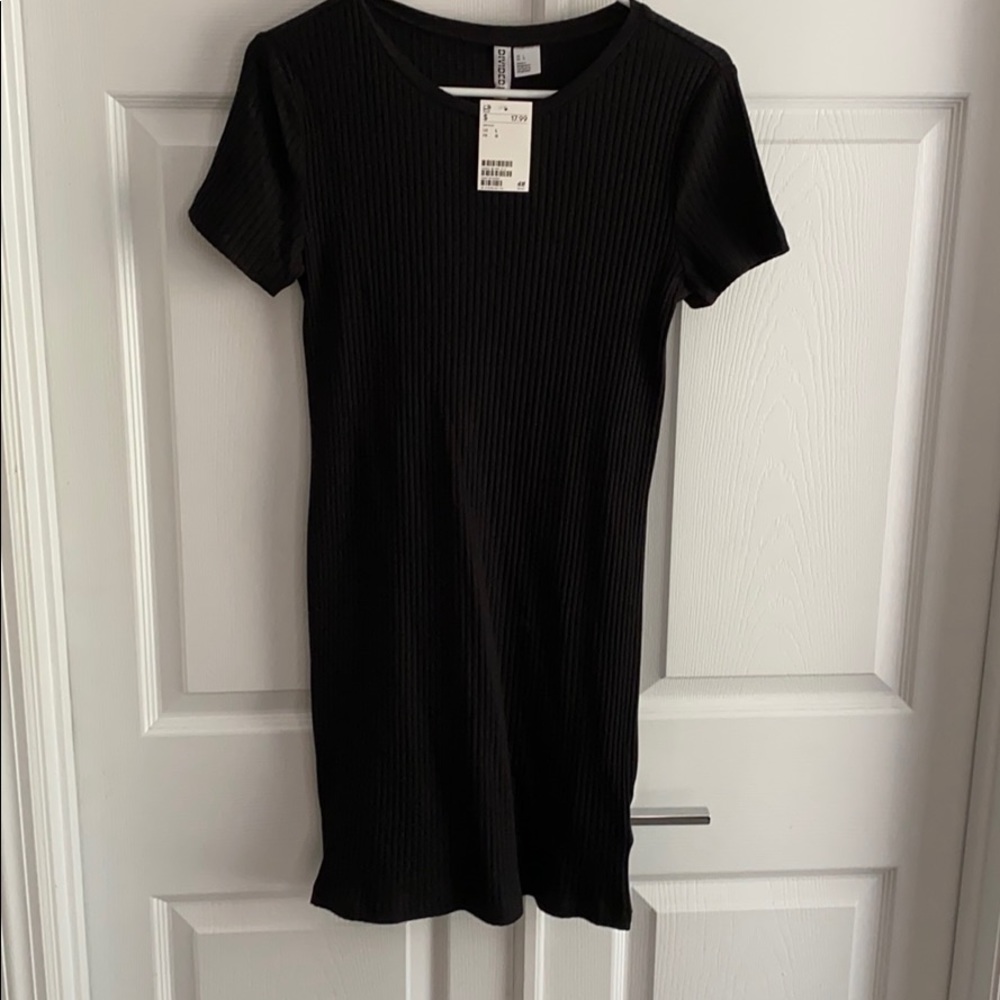 H&M Black Ribbed Bodycon Dress
